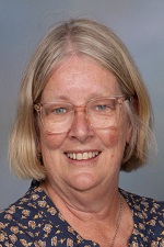 Mrs Gillian Chisholm